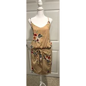 Floral Print Neck Mini Dress